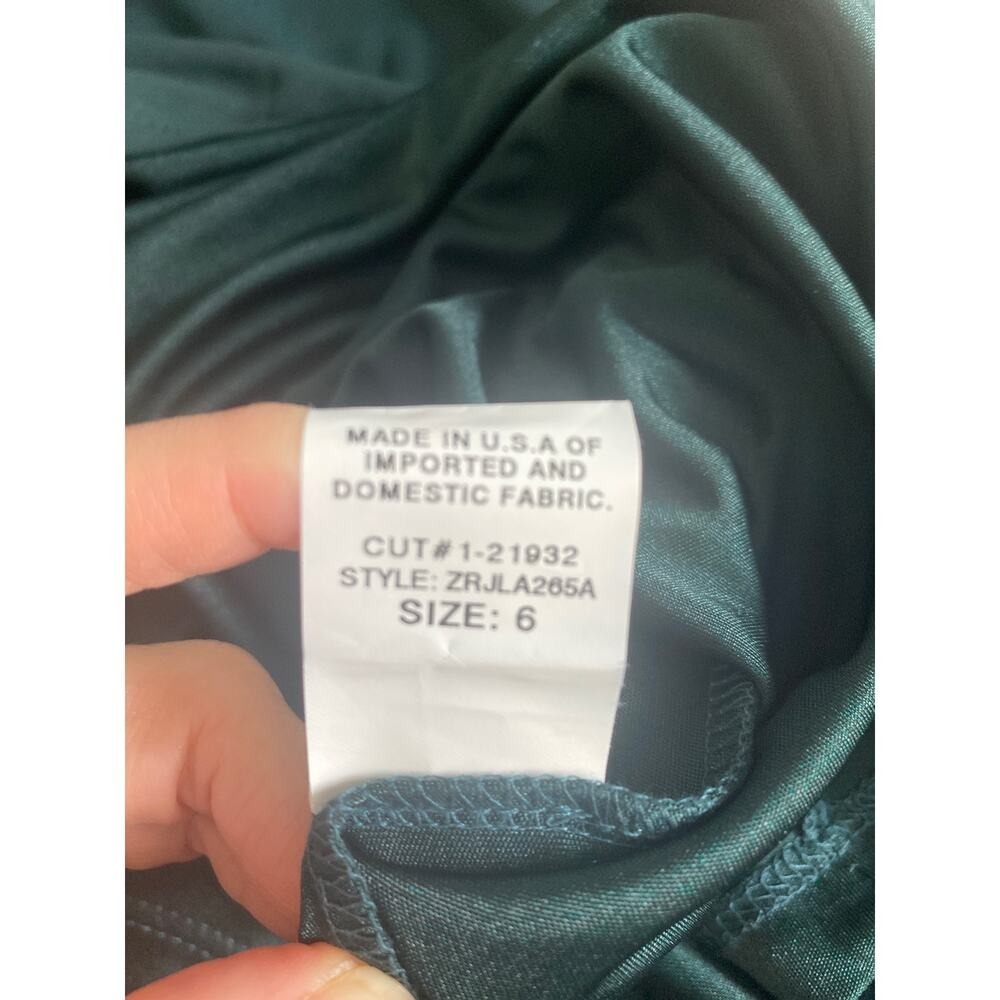 David Meister Women's 6 Green Double V-Neck Sheath Dress Metallic Details - Picture 14 of 14